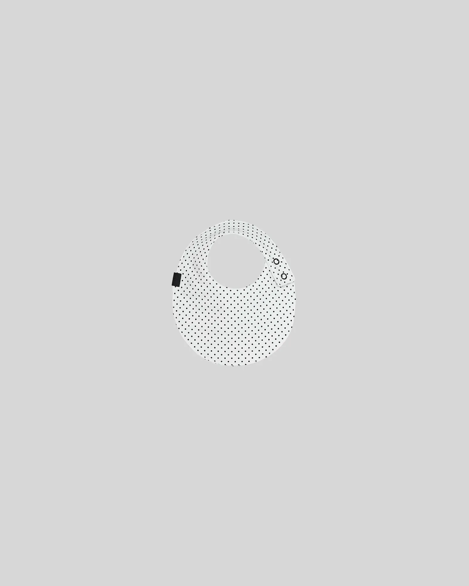 3-Layer Circle Bib Sample in Swiss Dots