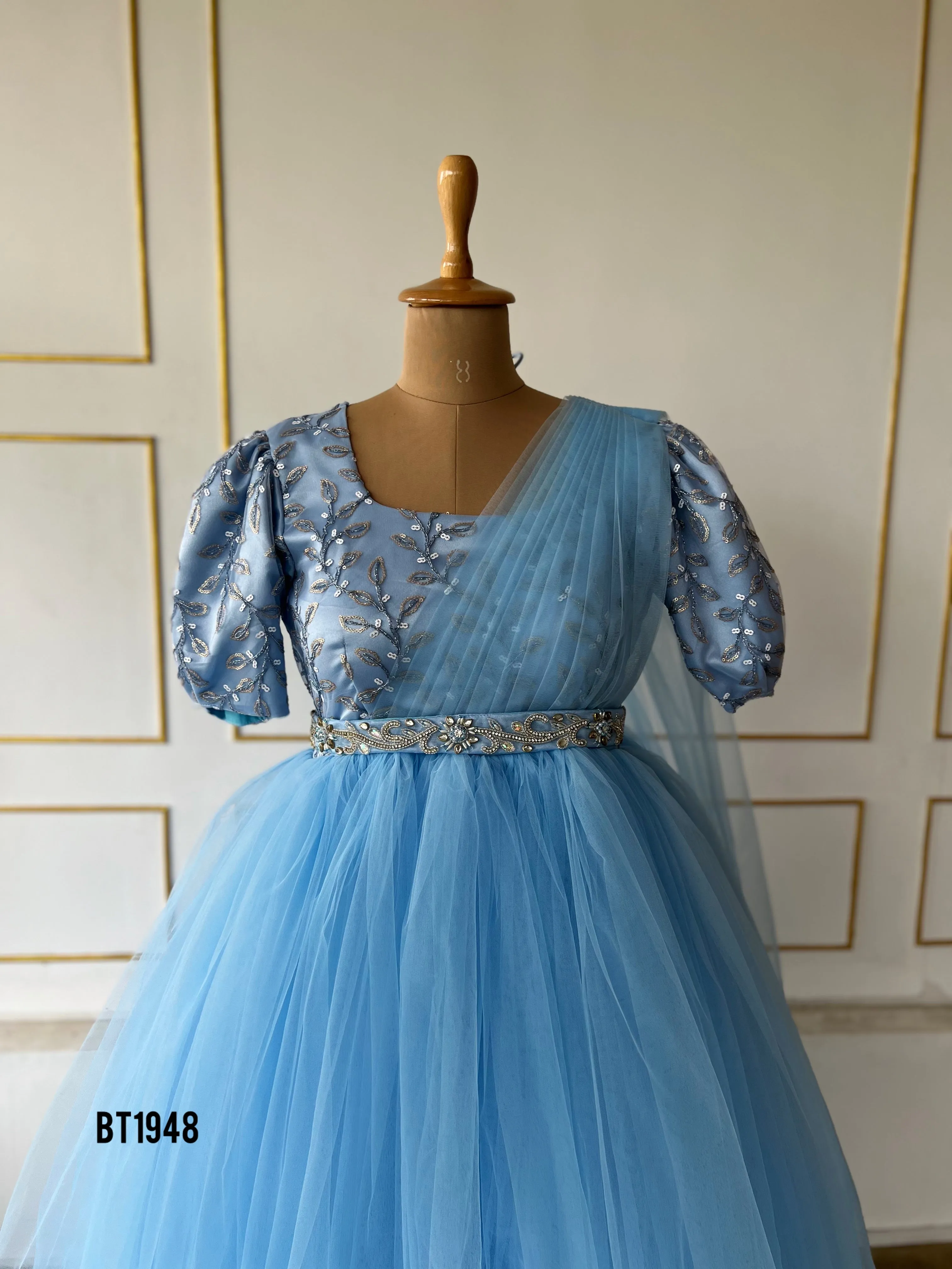 BT1948 Elegant Blue Mom and Baby Matching Dresses