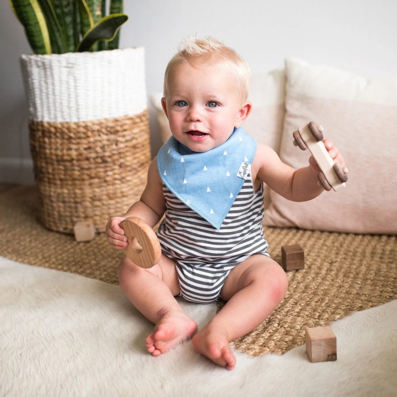 Copper Pearl Baby Bandana Bibs | Cruise