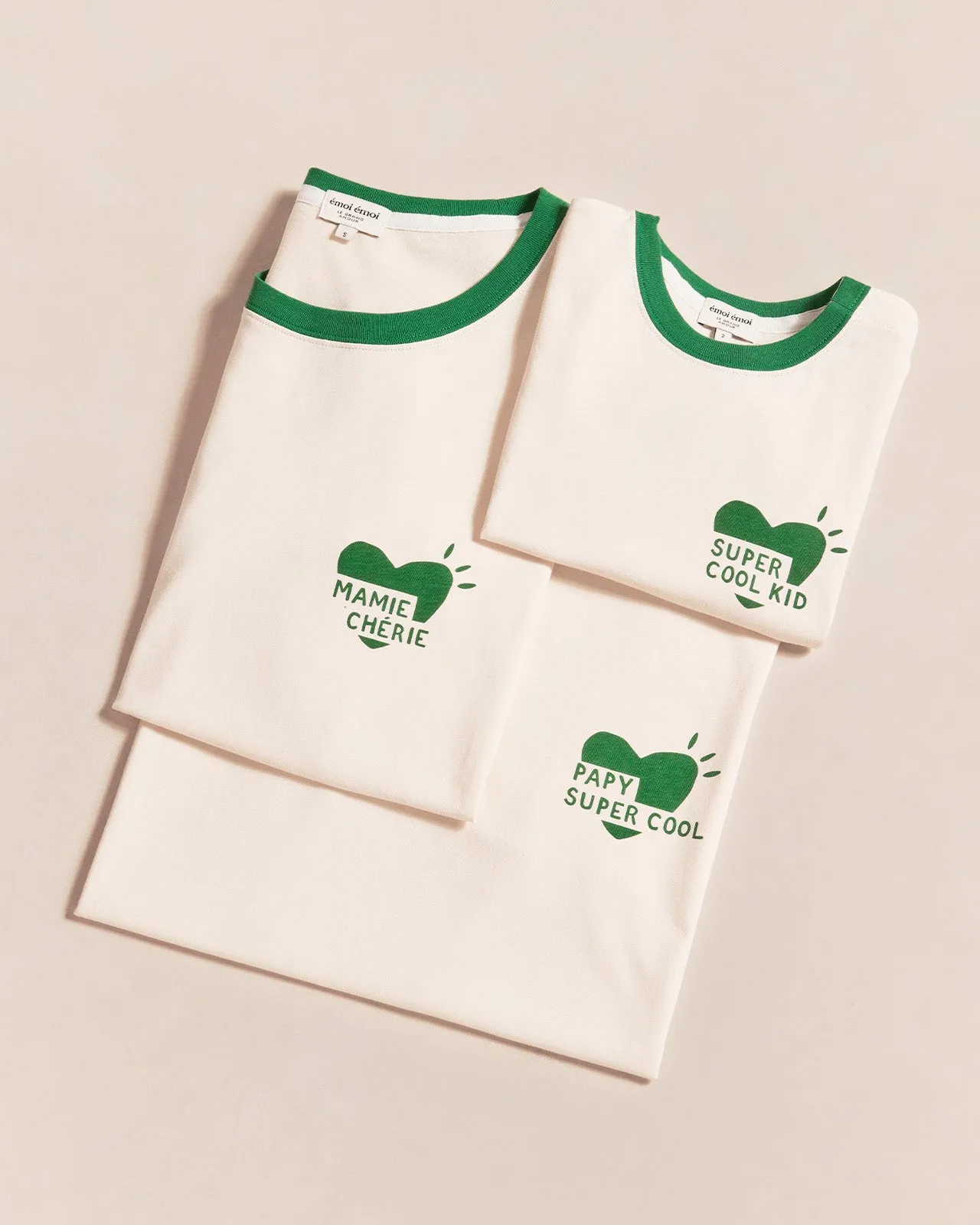 Le t-shirt coeur Super cool kid en coton bio - crème