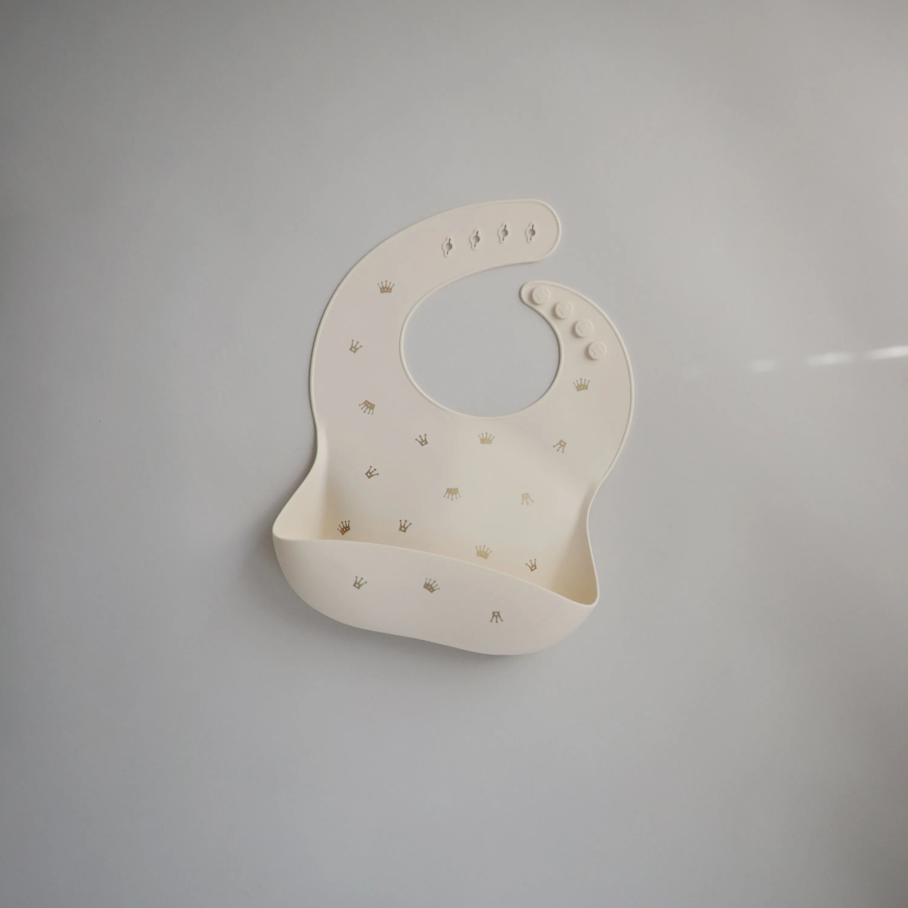 Mushie Silicone Baby Bib
