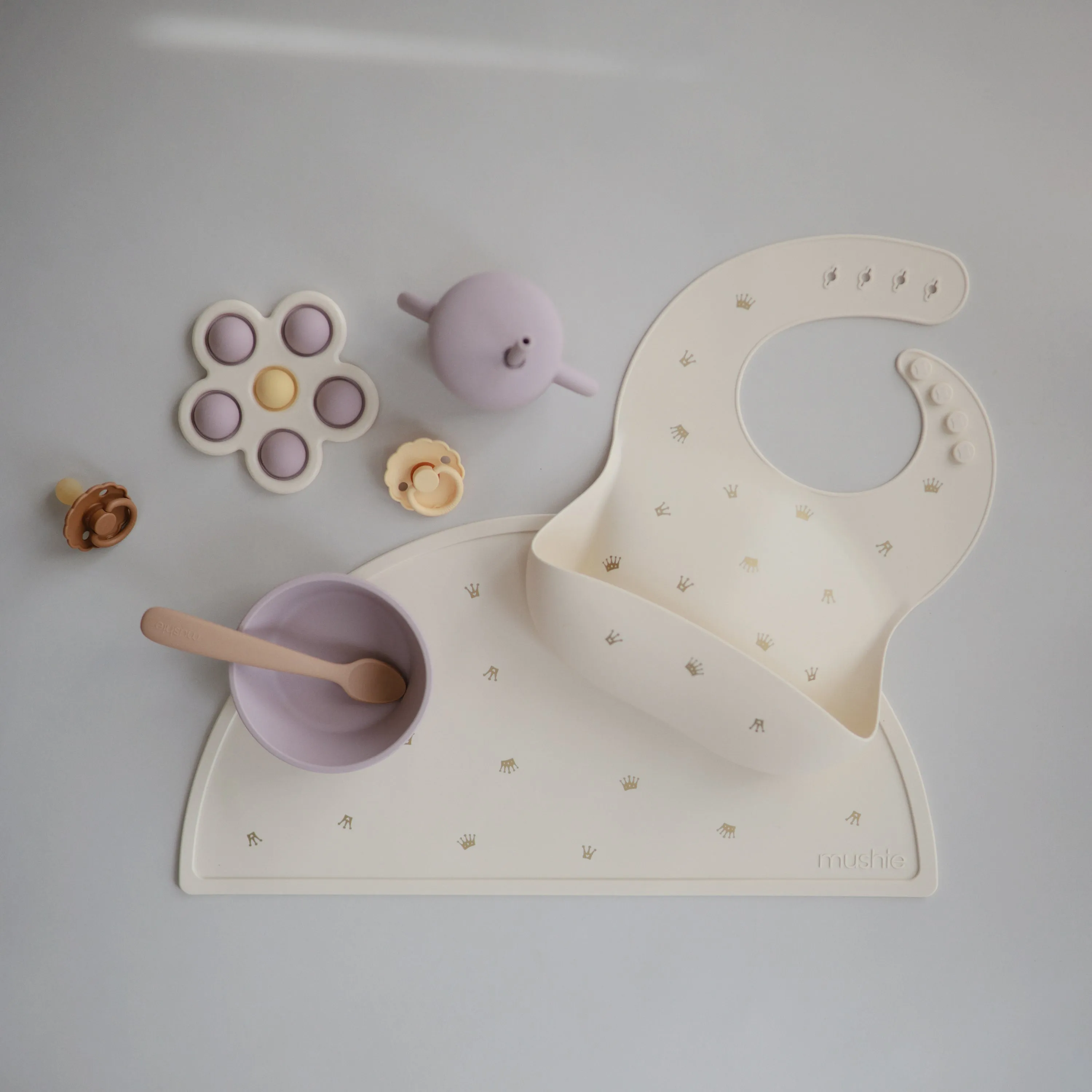 Mushie Silicone Baby Bib