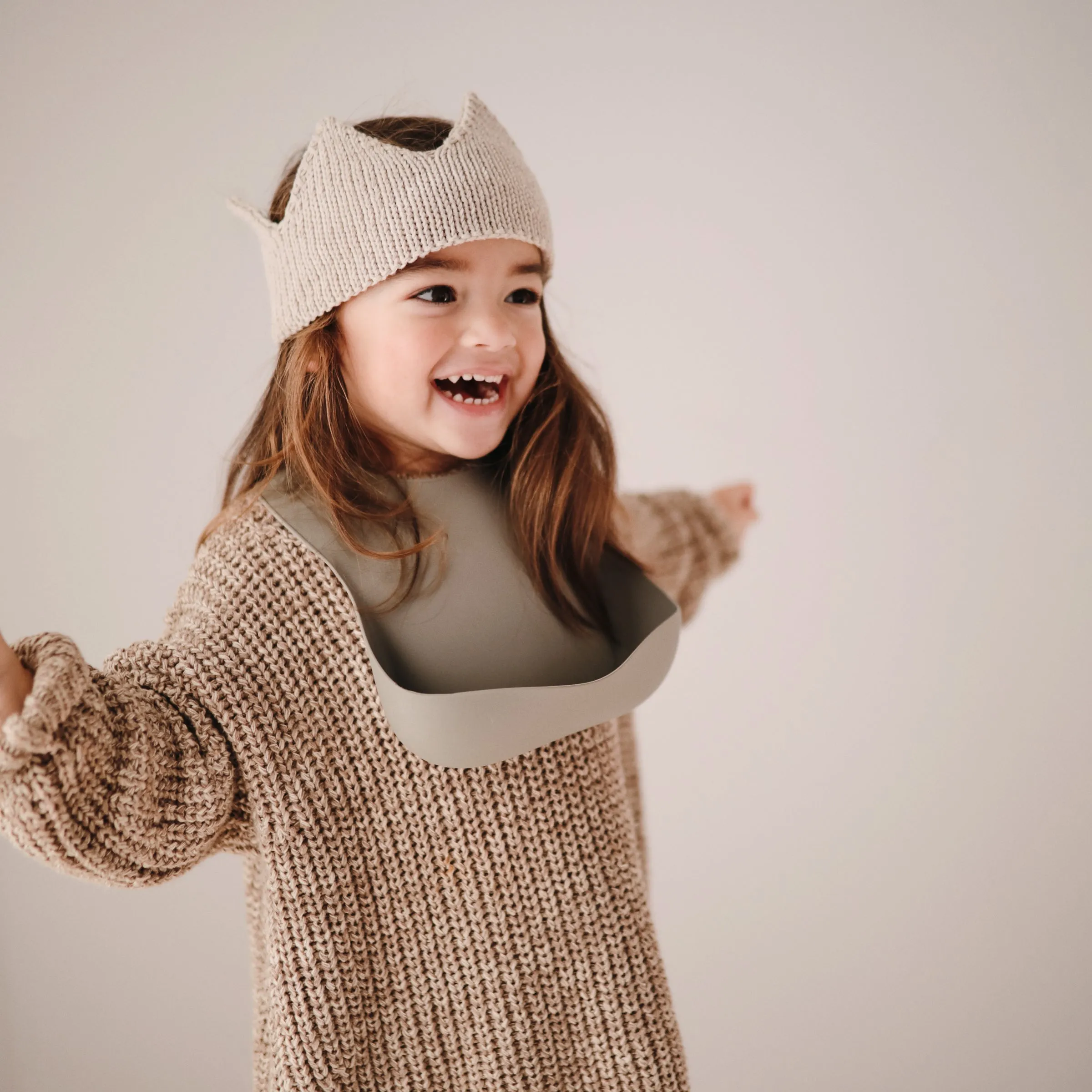 Mushie Silicone Baby Bib