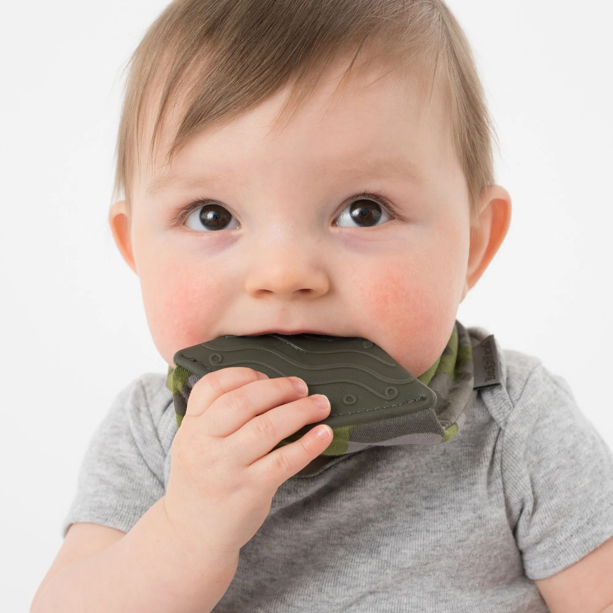 NEW! 2-Pack Bandana Teether Bibs