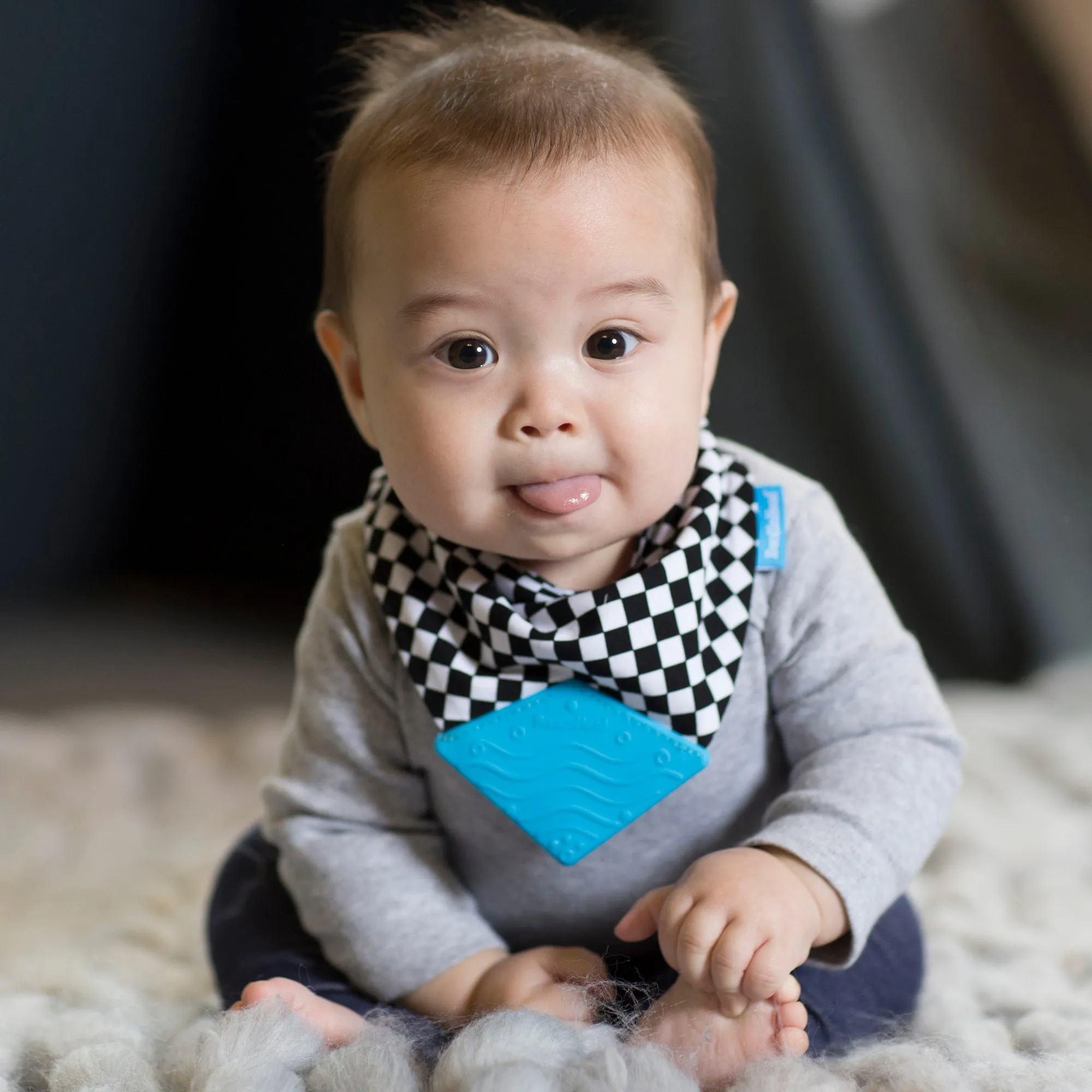 NEW! 2-Pack Bandana Teether Bibs